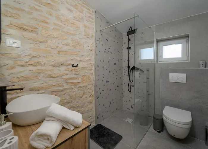 Oro By Istrialux Villa *